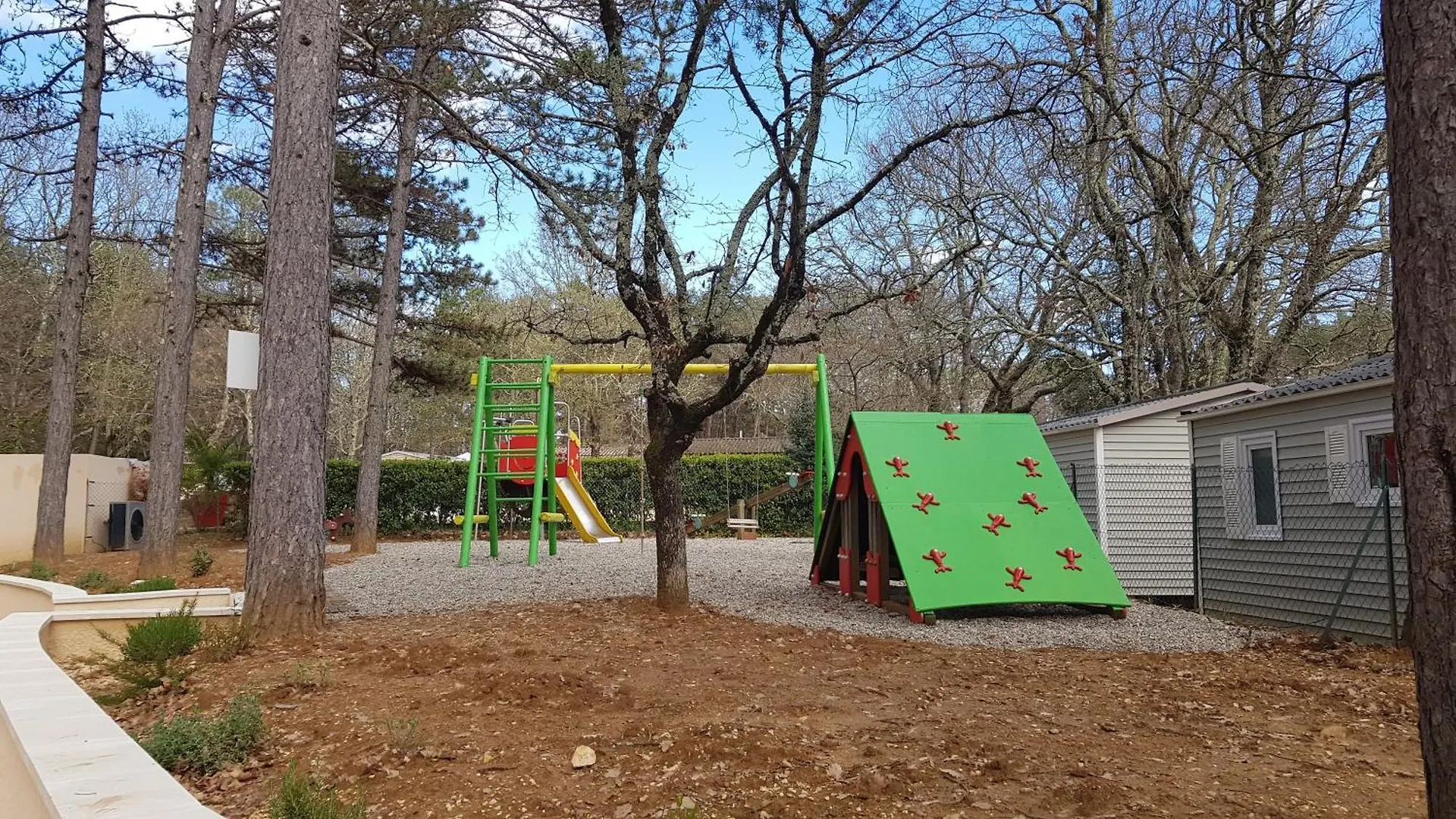 Camping Parc Saint Sauvayre 瓦纳斯 法国
